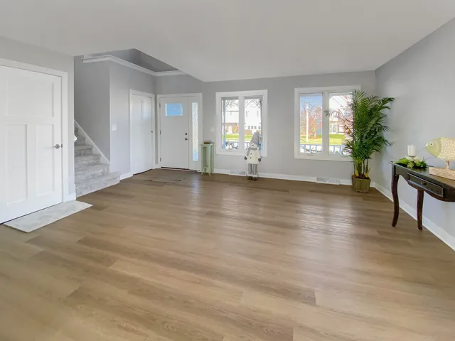 $599,900 | 4327 29th Street, Kenosha, WI 53144