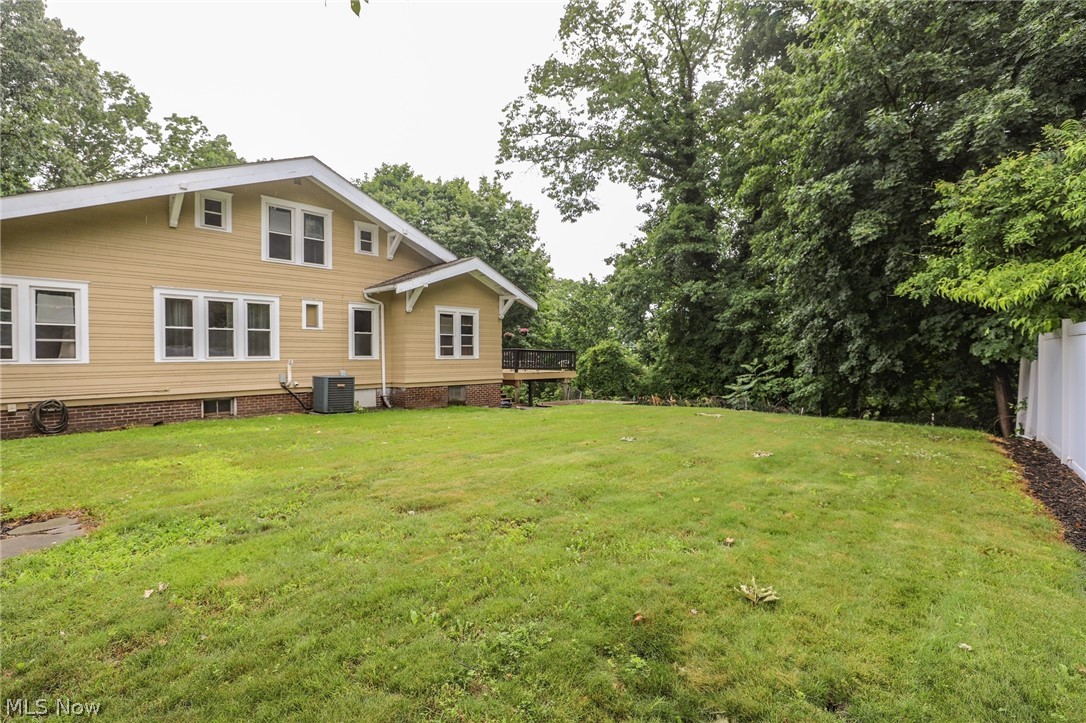 1104 North Howard Street Akron, OH 44310 - Photo 41 of 45