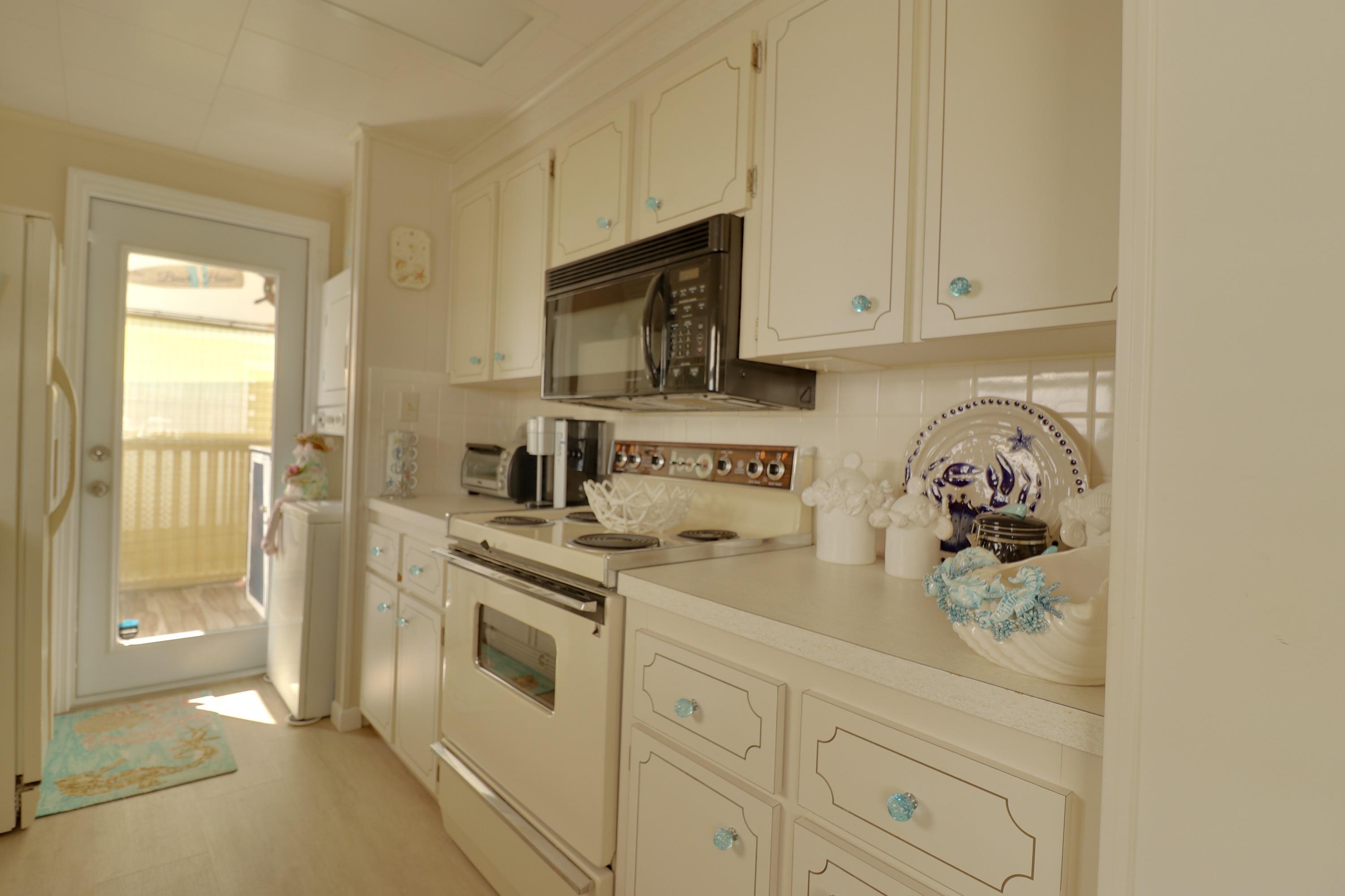 205 Dock Drive, Unit G Boynton Beach, FL 33435 - Photo 20 of 29 IMG_6424