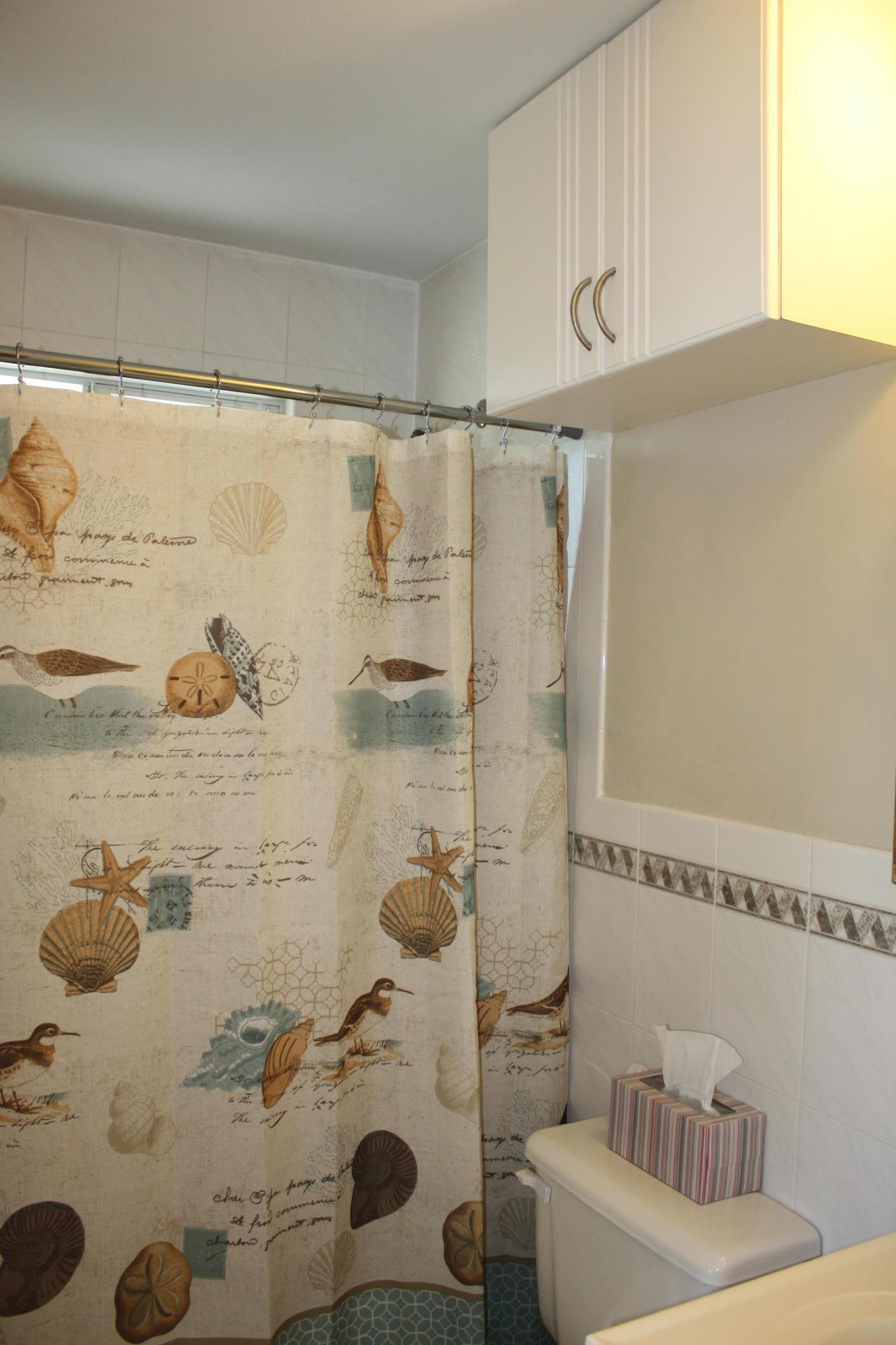 114 Pelican Road Tavernier, FL 33070 - Photo 9 of 22 Full Bathroom