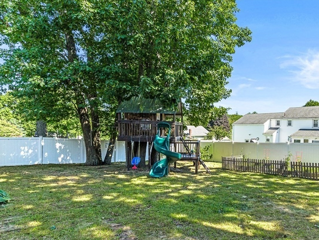 37 Gregory Road Wakefield, MA 01880 - Photo 41 of 42