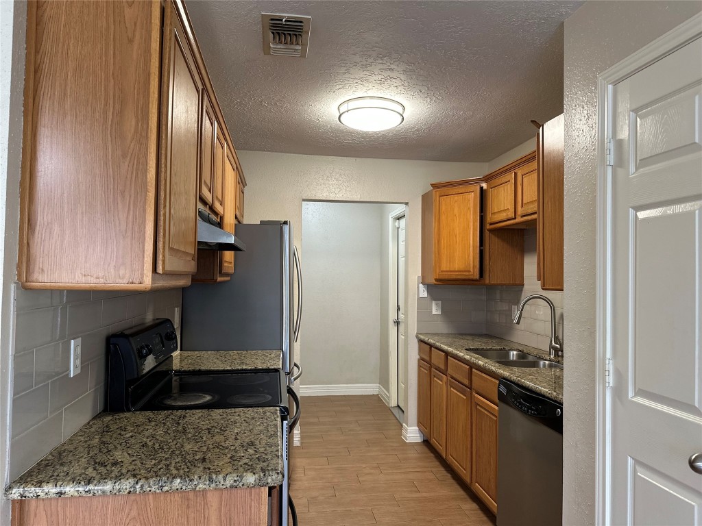 12606 Monaco Road Houston, TX 77070 - Photo 5 of 8