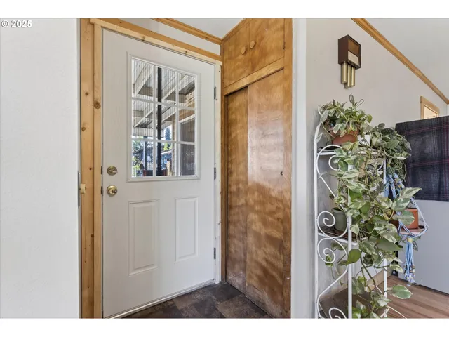 $389,000 | 109 Highway 82, Lostine, OR 97857