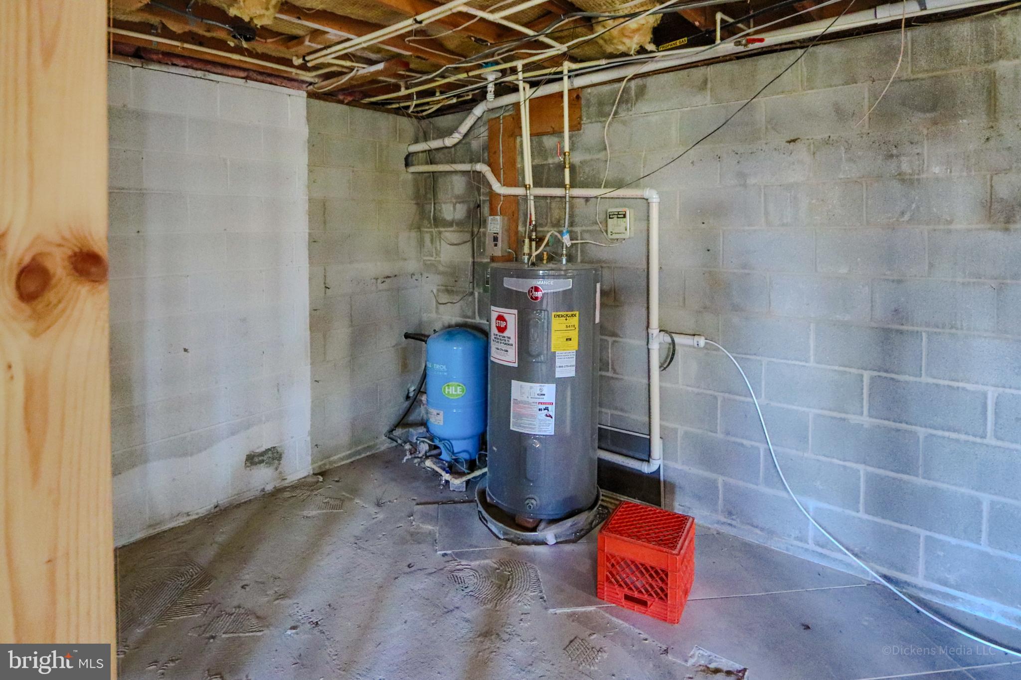 25 John Owings Road Westminster, MD 21158 - Photo 29 of 32 a bathroom with a shower