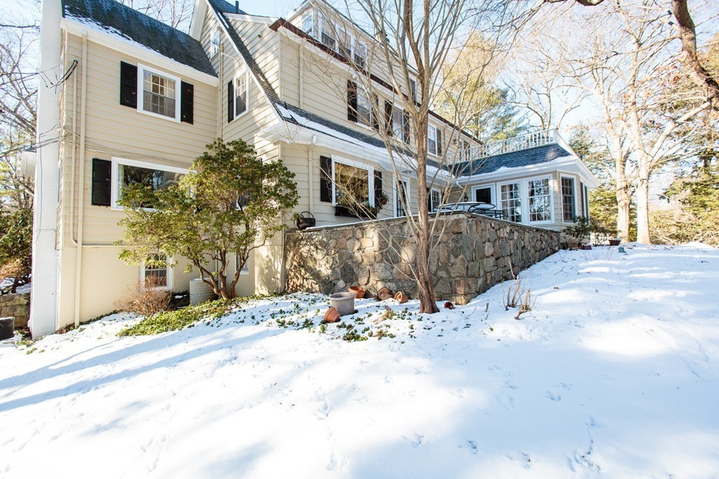 67 Oxbow Road Weston, MA 02493 - Photo 3 of 26