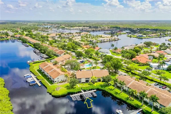 $329,000 | 194 Newport Drive, Unit 903, Naples, FL 34114