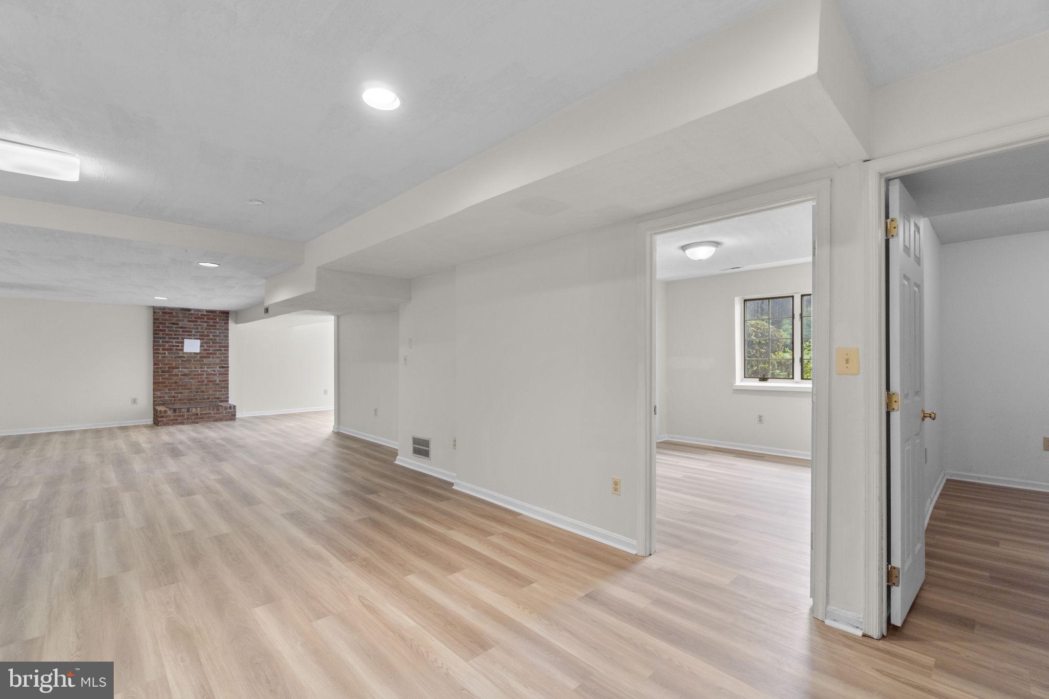 10035 Reed Lane Ellicott City, MD 21042 - Photo 34 of 47