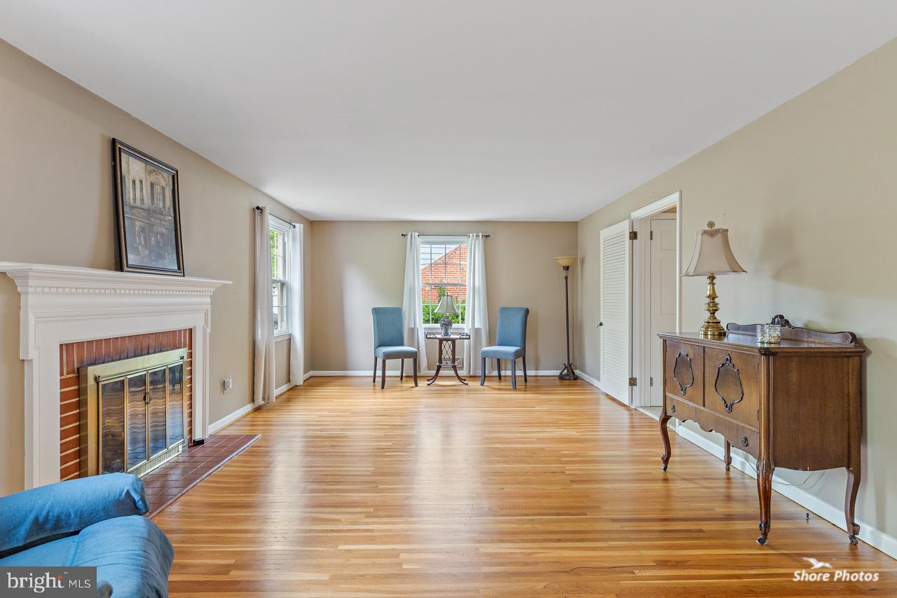 451 Burning Tree Road Cherry Hill, NJ 08034 - Photo 15 of 44