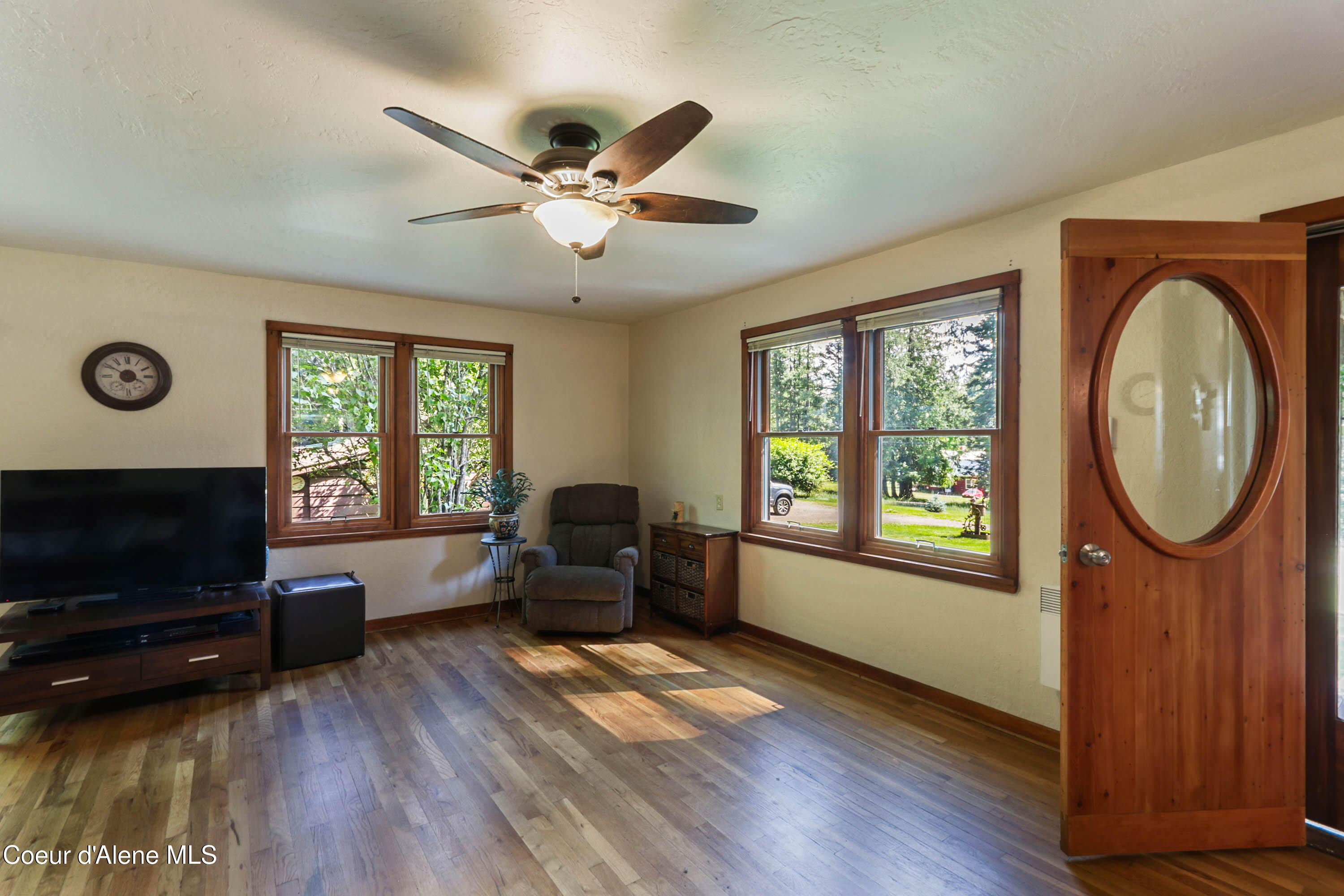965 Denton Road Hope, ID 83836 - Photo 3 of 55 Gorgeous Wood Floors Welcome You Home
