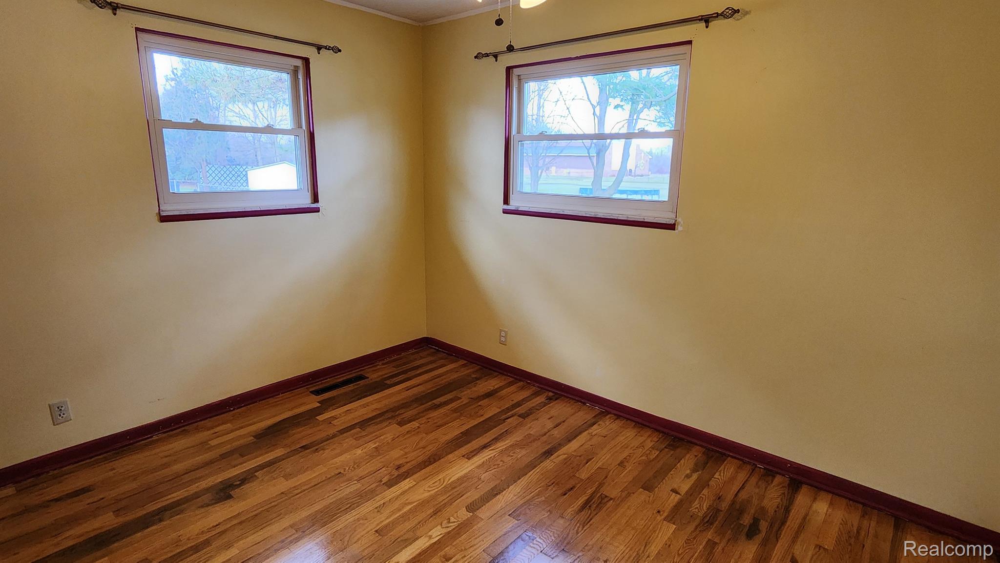 3457 North Belsay Road Flint, MI 48506 - Photo 13 of 31 Gallery Image 13