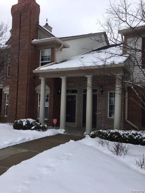 5351 Brookemonte Circle Rochester, MI 48306 - Photo 2 of 18