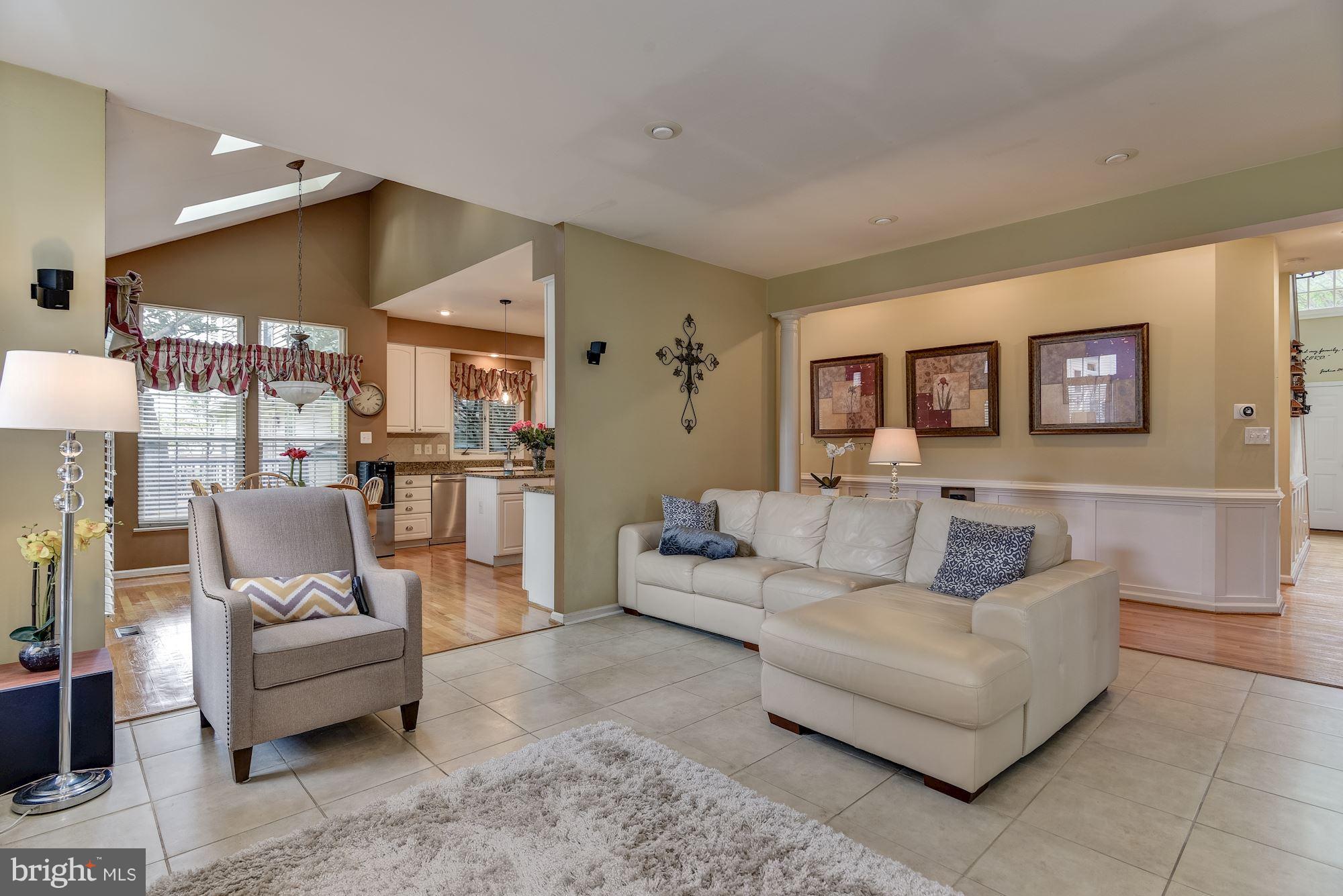 1716 Algonquin Road Frederick, MD 21701 - Photo 8 of 30 Family Room