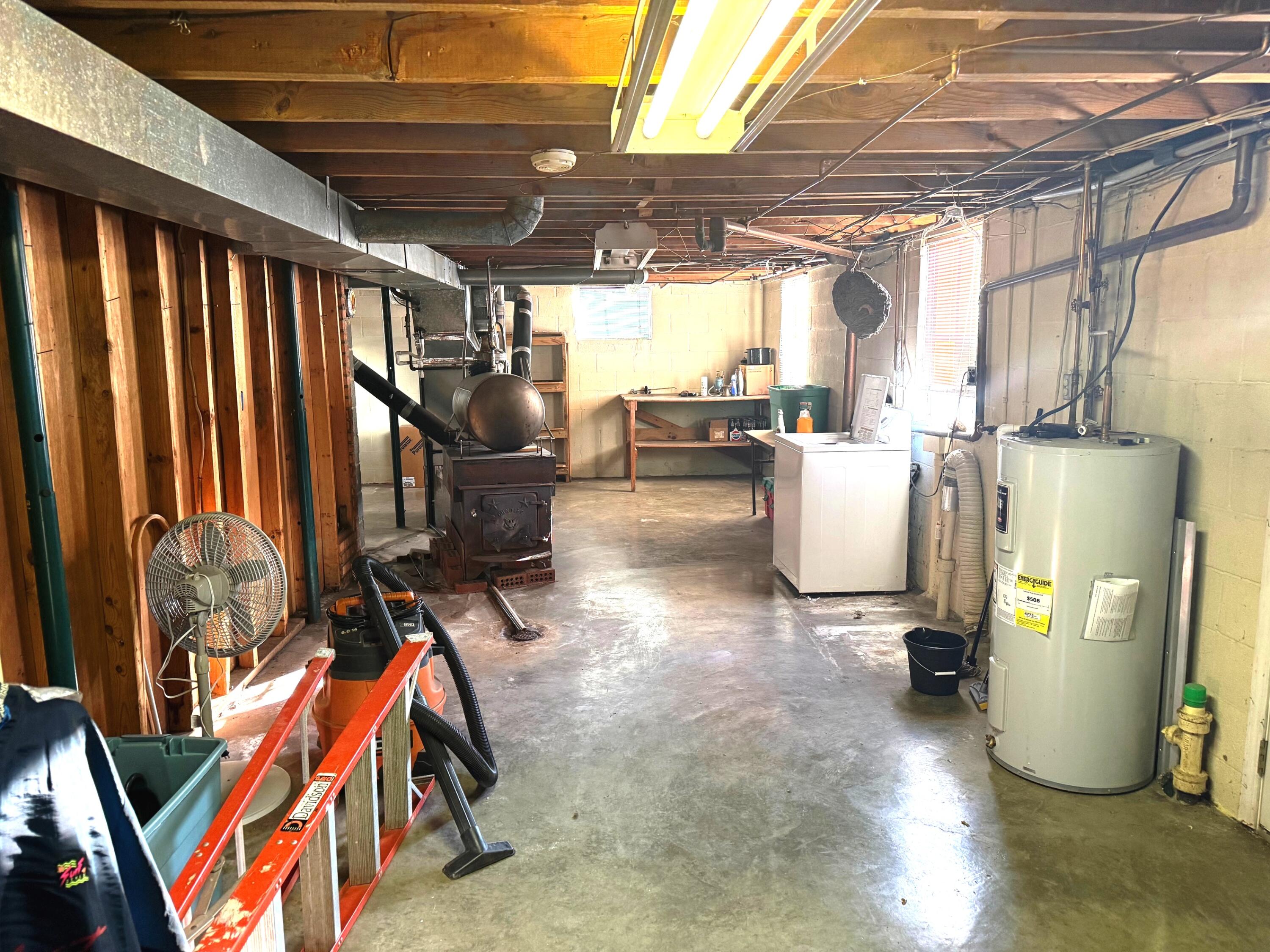 1927 Kiska Road Salem, VA 24153 - Photo 15 of 19 IMG_8824