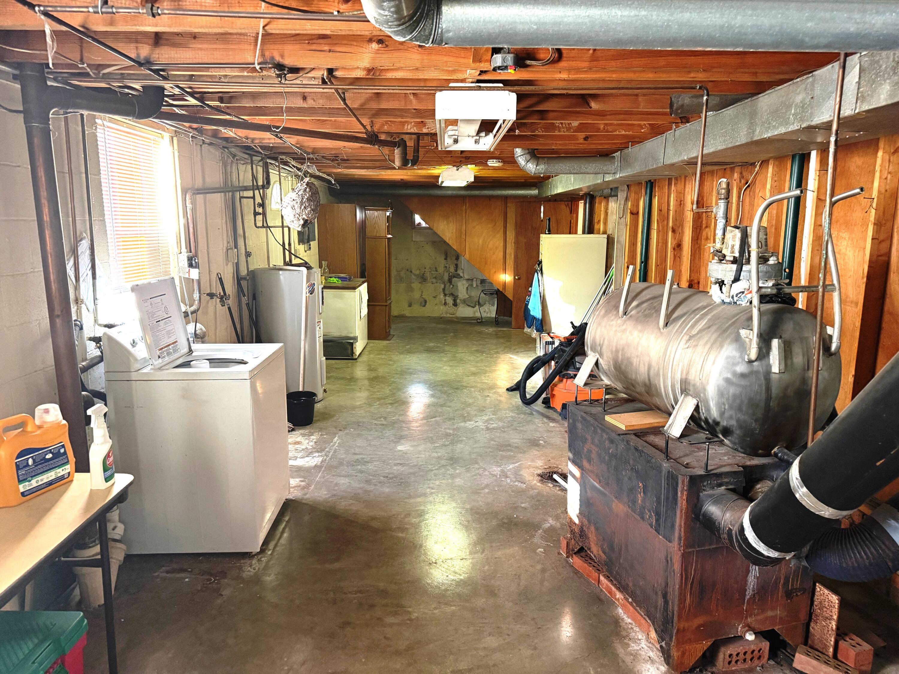 1927 Kiska Road Salem, VA 24153 - Photo 17 of 19 IMG_8826