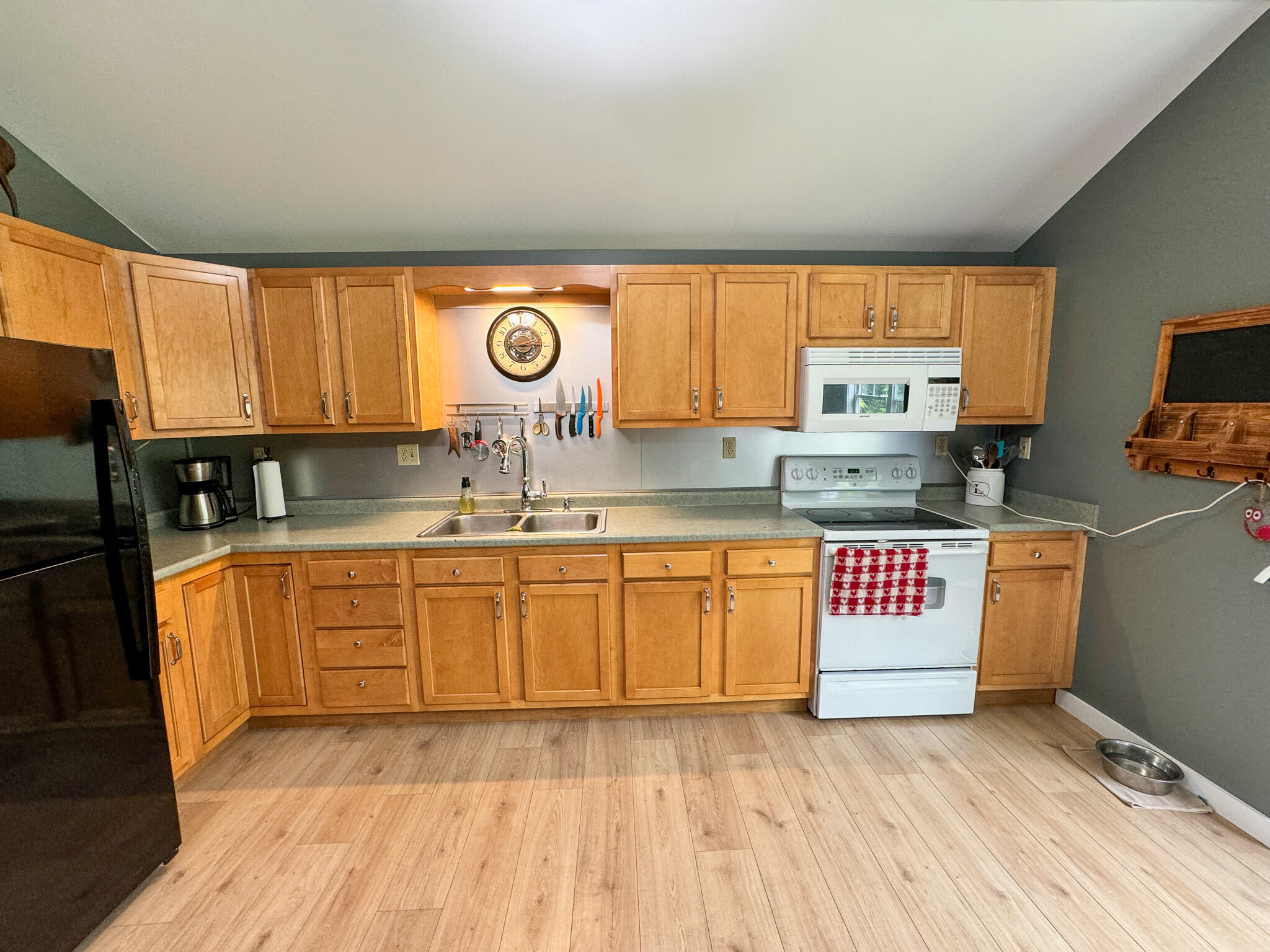 218 North Road Medford, ME 04463 - Photo 8 of 19 8