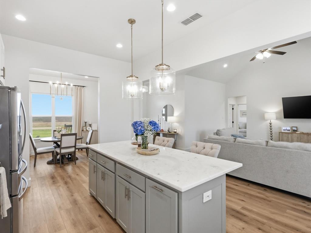 790 Sharla Smelley Road Weatherford, TX 76088 - Photo 14 of 40