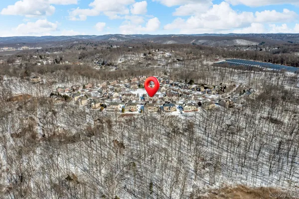 $1,575,000 | 19 Sassinoro Boulevard, Cortlandt Manor, NY 10567