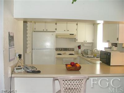 8049 Country Road, Unit 105 Fort Myers, FL 33919 - Photo 2 of 7 Gallery Image 2