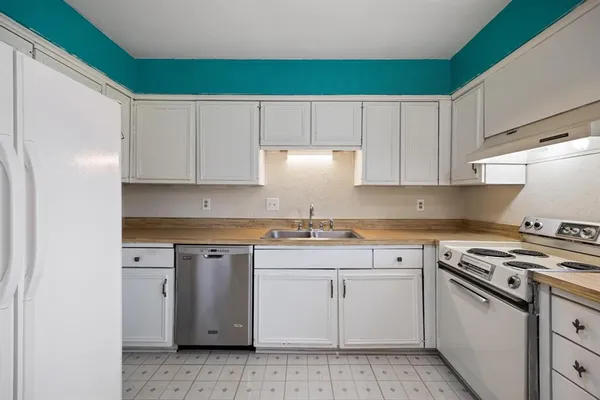 $209,000 | 529 West Lookout Drive, Unit 225, Richardson, TX 75080