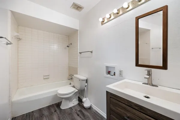 $209,000 | 529 West Lookout Drive, Unit 225, Richardson, TX 75080