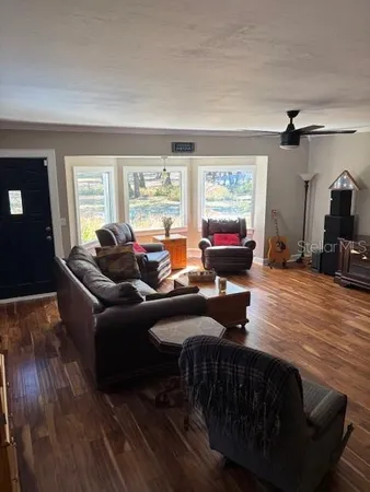 $899,000 | 23404 Hobdy Road, Sorrento, FL 32776