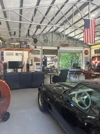 $899,000 | 23404 Hobdy Road, Sorrento, FL 32776