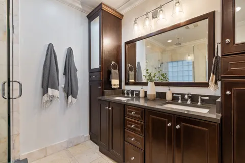 $975,000 | 2043 North Bissell Street, Unit 1, Chicago, IL 60614