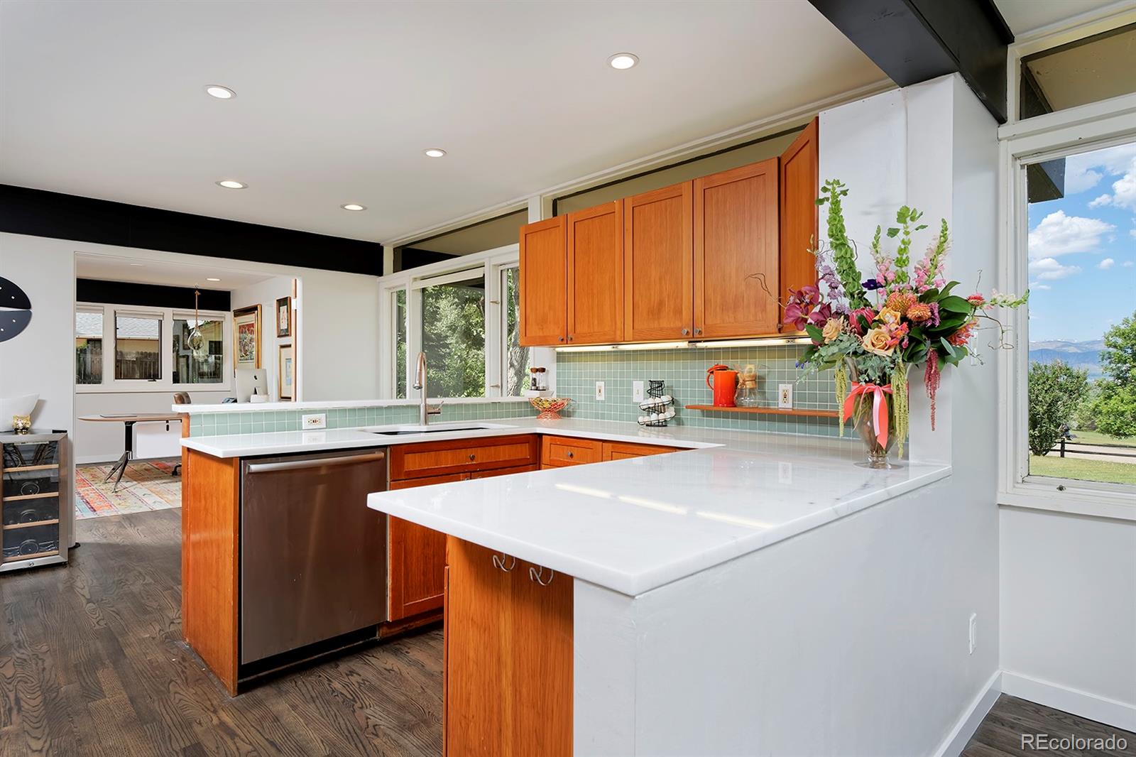 260 Ridge Road Boulder, CO 80303 - Photo 13 of 40 a kitchen that has a sink and a stove in it