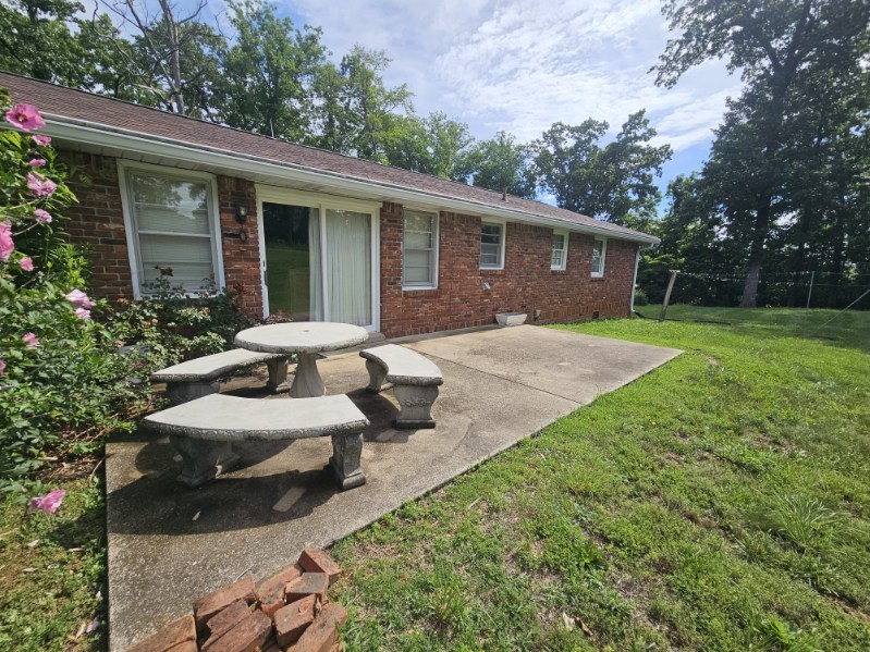 7069 Bob Carr Road Cross Plains, TN 37049 - Photo 4 of 18