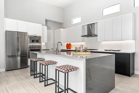 $1,395,000 | 151 Holliday Way, Palm Springs, CA 92262