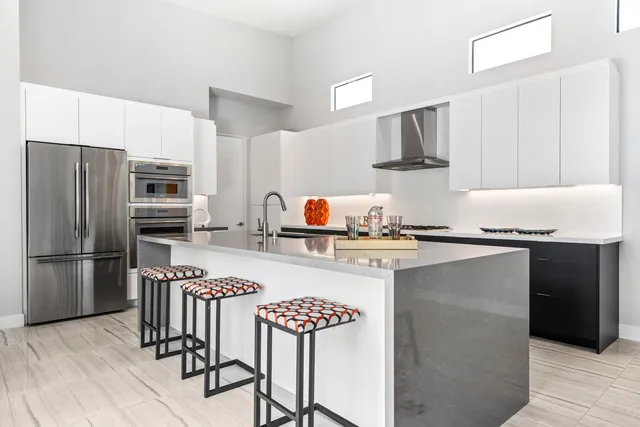 $1,395,000 | 151 Holliday Way, Palm Springs, CA 92262