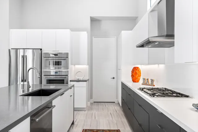 $1,395,000 | 151 Holliday Way, Palm Springs, CA 92262