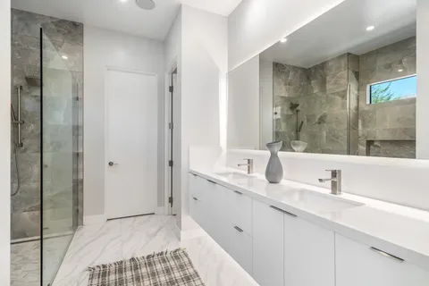 $1,395,000 | 151 Holliday Way, Palm Springs, CA 92262