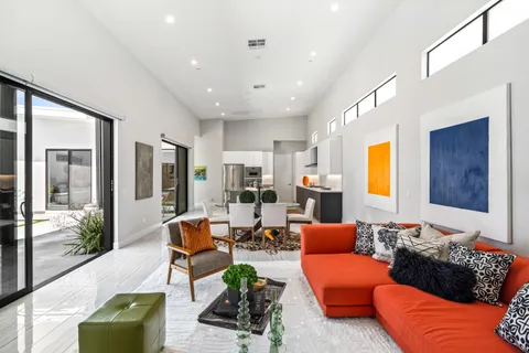 $1,395,000 | 151 Holliday Way, Palm Springs, CA 92262