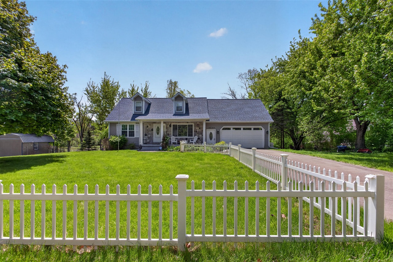 4359 Springbrook Lane Jackson, MI 49201 - Photo 2 of 75