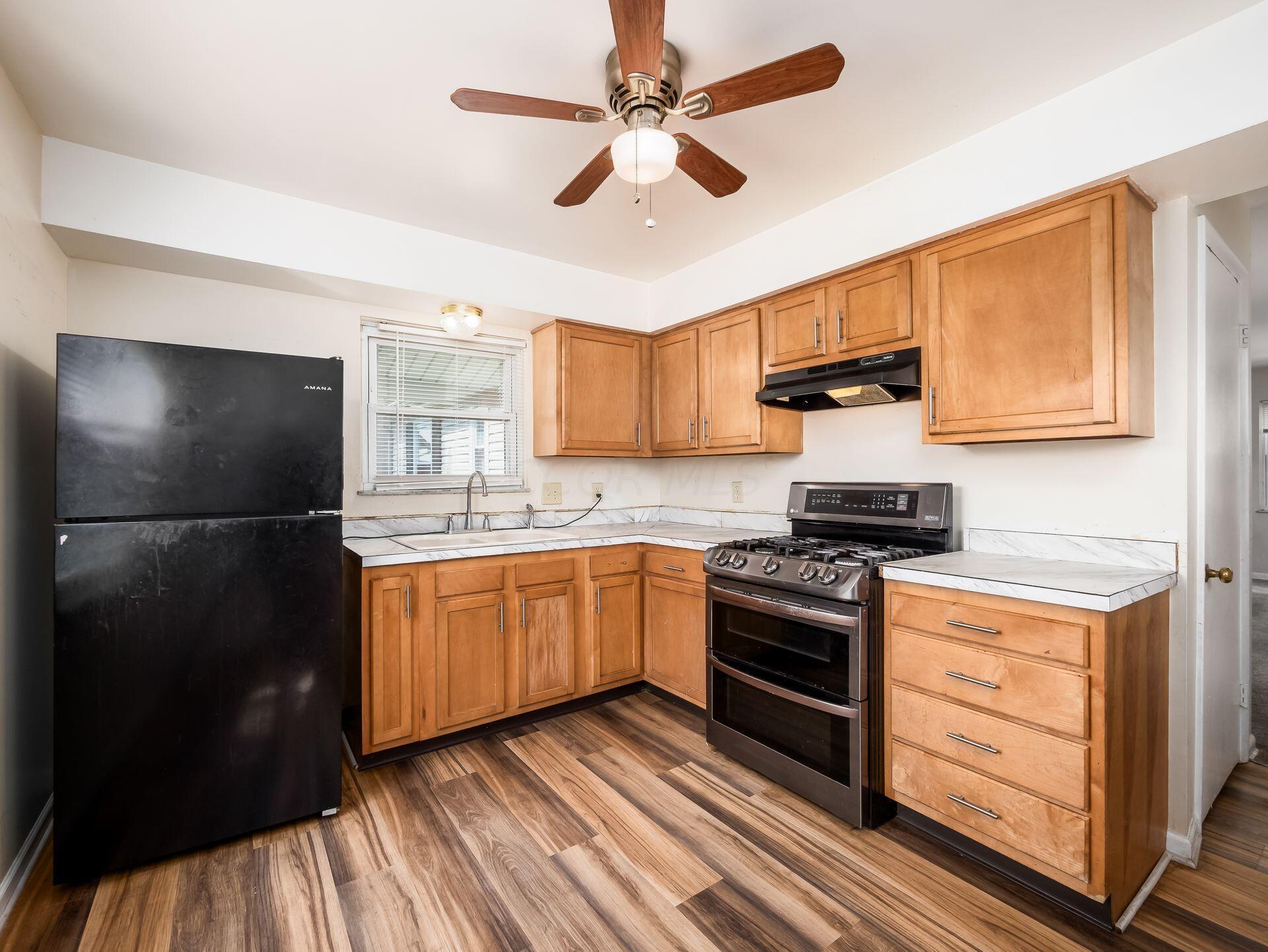 263 Deerfield Road Columbus, OH 43228 - Photo 8 of 27 008_ced_C - 263 Deerfield 017