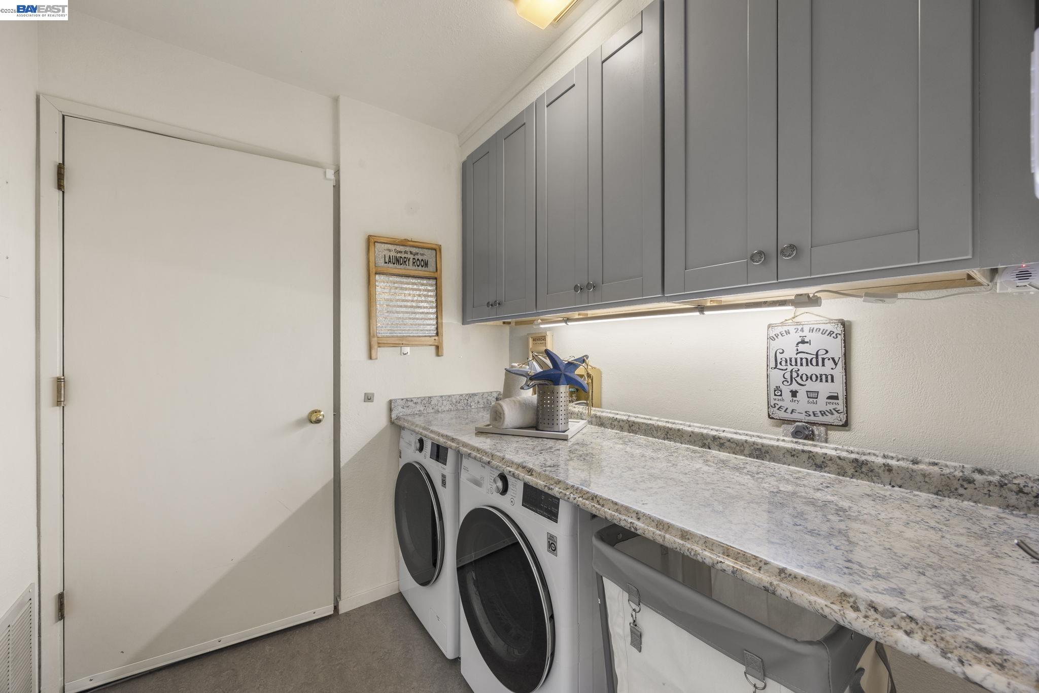 3009 Triumph Drive Alameda, CA 94501 - Photo 22 of 32