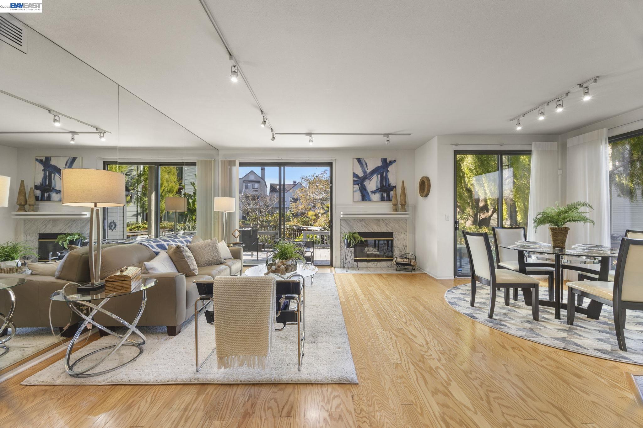 3009 Triumph Drive Alameda, CA 94501 - Photo 4 of 32