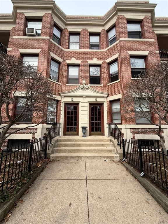 39 South Street, Unit 5 Boston, MA 02135 - Photo 2 of 15