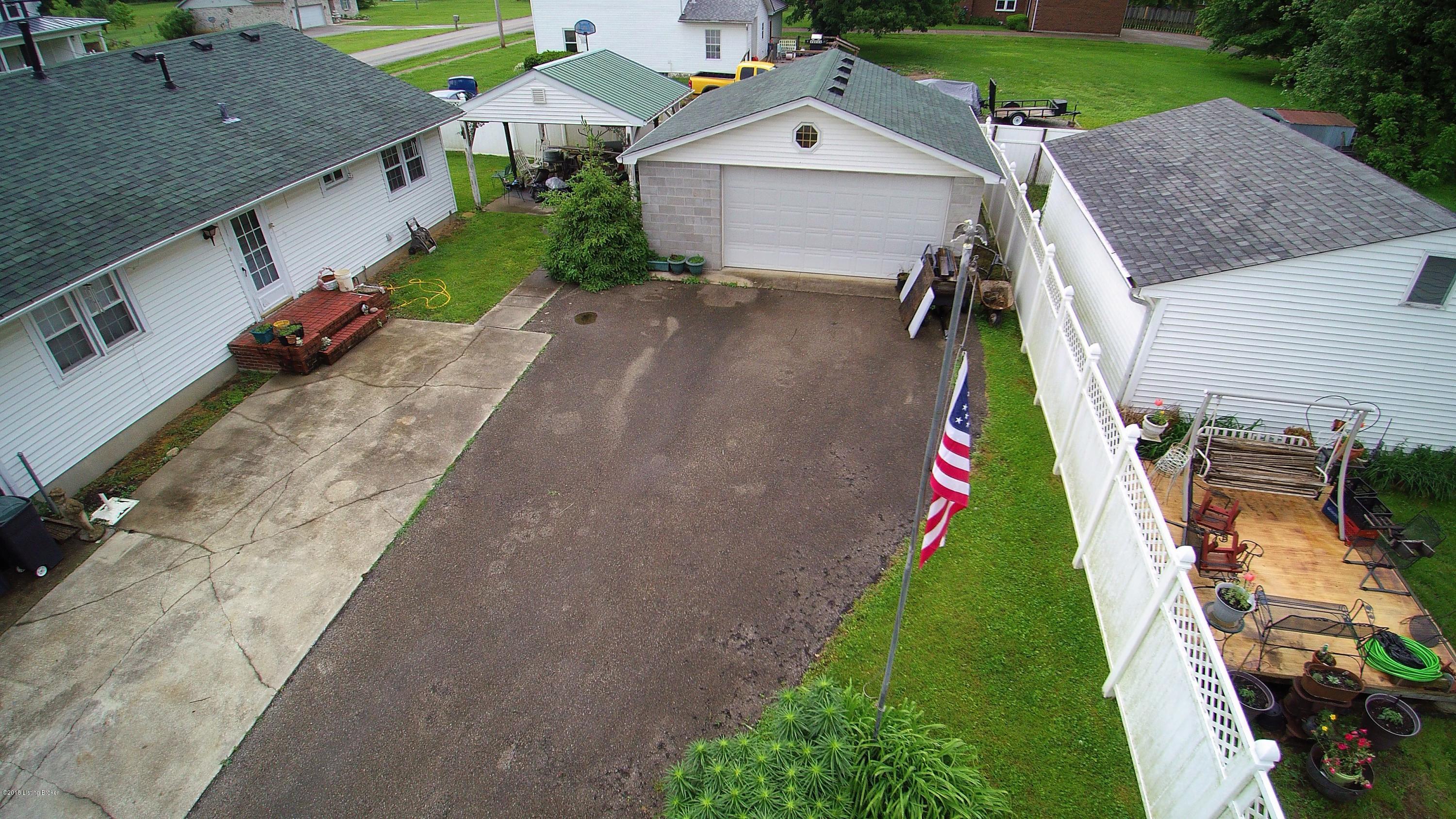 8404 Ferndale Road Louisville, KY 40291 - Photo 2 of 5 Garage