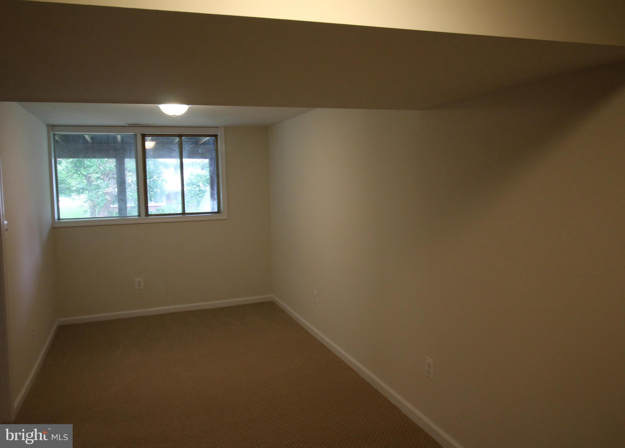 6215 Climbhill Road Alexandria, VA 22310 - Photo 13 of 16 Bedroom