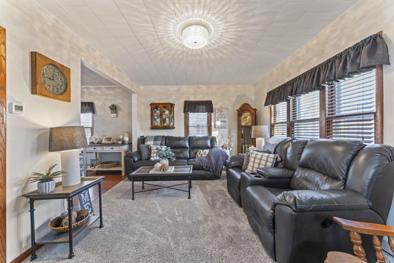 130 2nd Street Southeast Plainview, MN 55964 - Photo 20 of 41