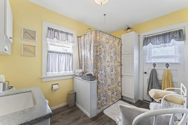 $230,000 | 130 2nd Street Southeast, Plainview, MN 55964