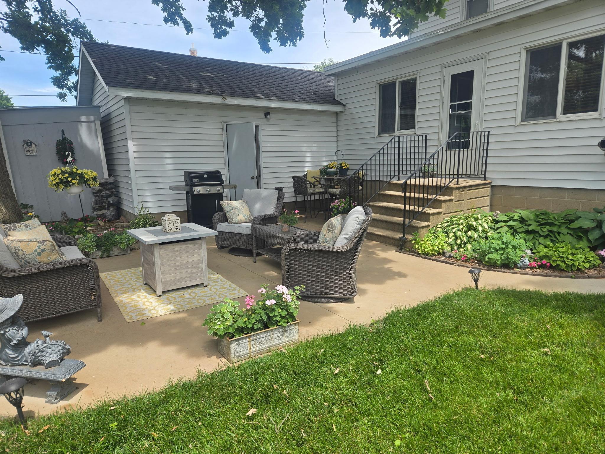 130 2nd Street Southeast Plainview, MN 55964 - Photo 38 of 41