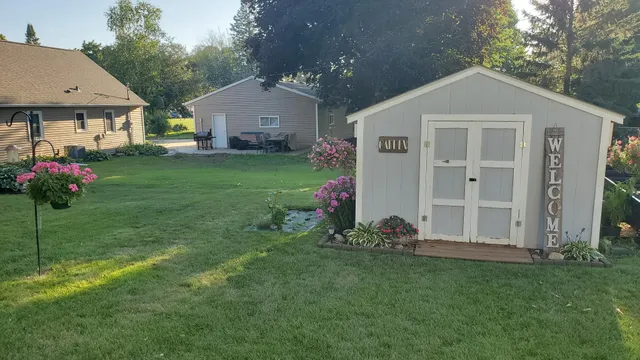 $230,000 | 130 2nd Street Southeast, Plainview, MN 55964