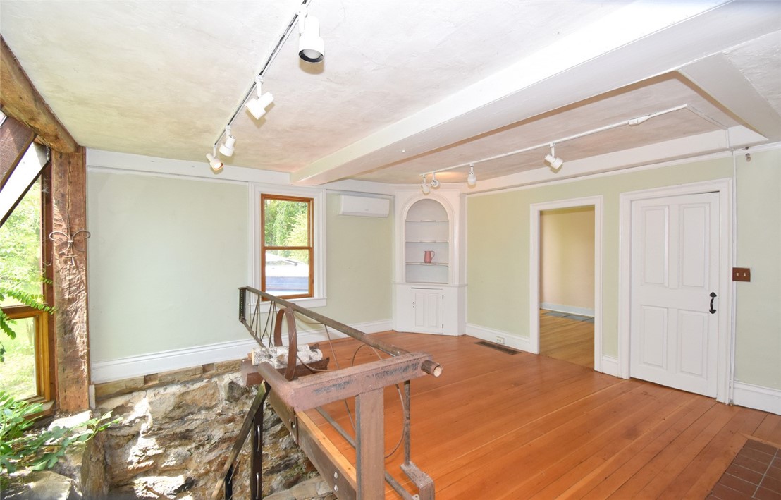 259 Green Hill Beach Road Wakefield, RI 02879 - Photo 18 of 50 Gallery Image 18