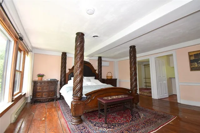 $749,000 | 259 Green Hill Beach Road, South Kingstown, RI 02879