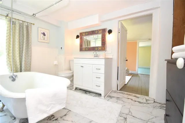 $749,000 | 259 Green Hill Beach Road, South Kingstown, RI 02879