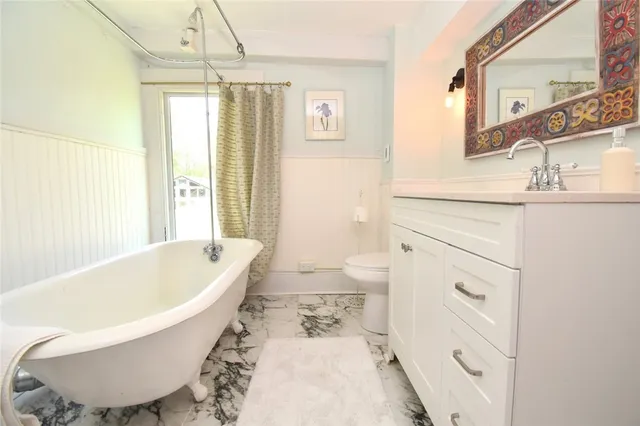 $749,000 | 259 Green Hill Beach Road, South Kingstown, RI 02879