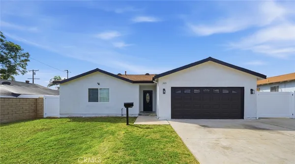 $958,000 | 305 North College Street, La Habra, CA 90631